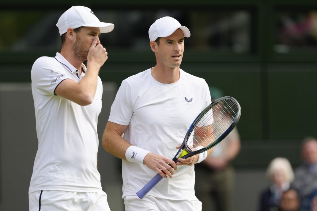 温网公开赛| 大会预办致敬告别仪式  穆雷泪奔：我想永远打下去