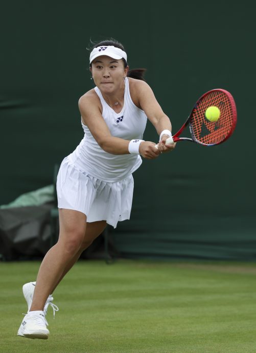 温网|激战近4小时险胜好友  辛纳联同（阿卡）梅德闯32强