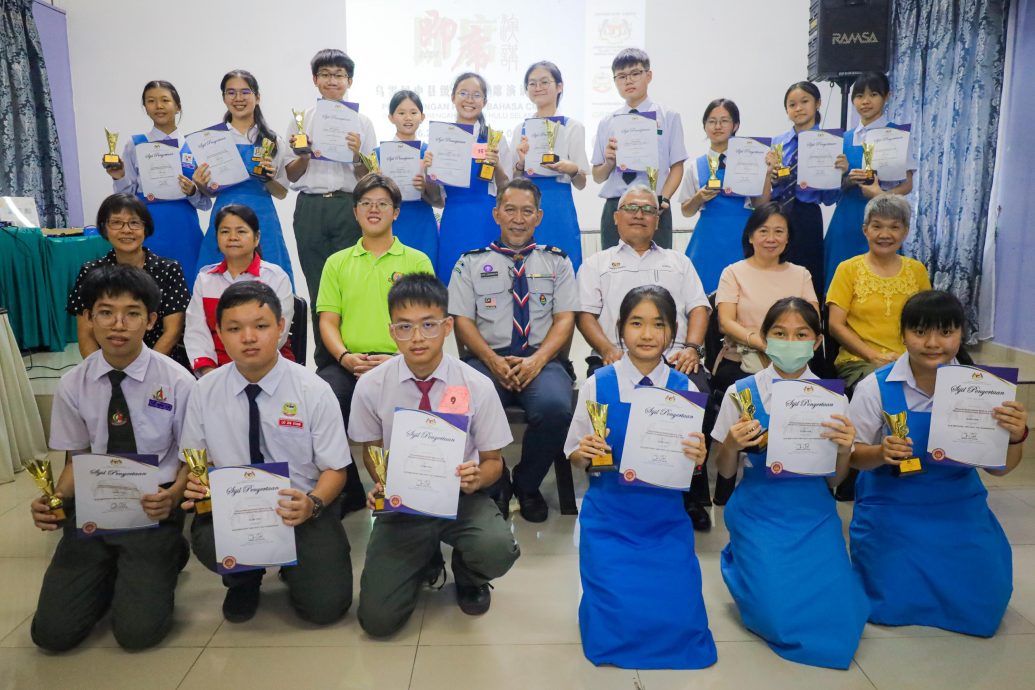 版头-大都会：乌雪国中华语演讲比赛 赖宇忻3度夺冠/3图   