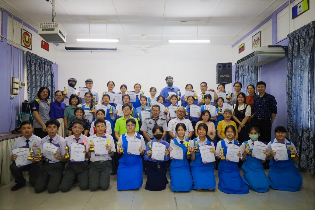 版头-大都会：乌雪国中华语演讲比赛 赖宇忻3度夺冠/3图   