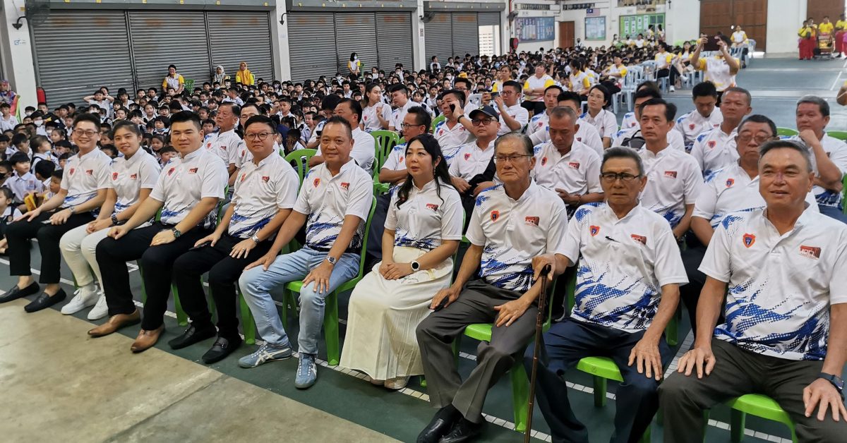 版头5-大都会:仁嘉隆华小百年庆启动仪式造势活动/7图