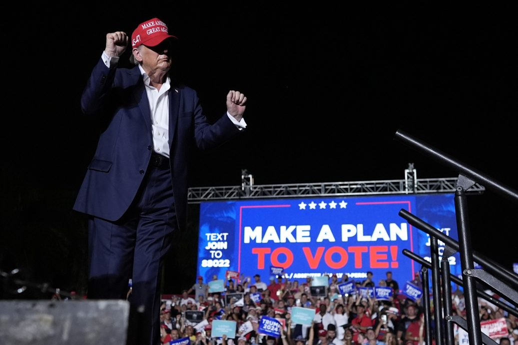 特朗普再轰拜登：腐败、无能、认知有问题！