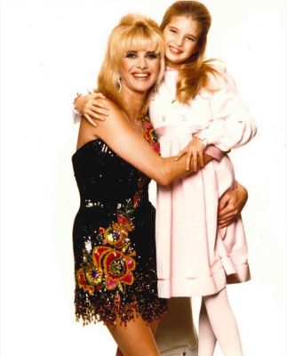 特朗普遇刺冒“神秘巧合”　伊万卡：她在天上守护爸爸