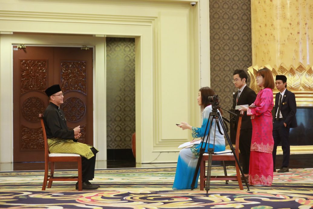 王宫副总管:登基大典关乎国家尊严