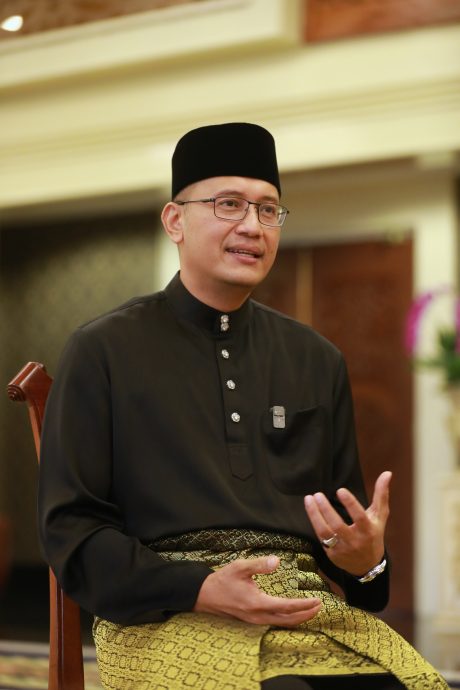 王宫副总管:登基大典关乎国家尊严