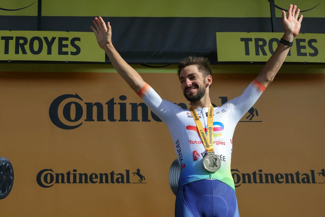 环法脚车赛第9赛段|绕圈赛多处不确定X因素 图尔金斯意外夺冠