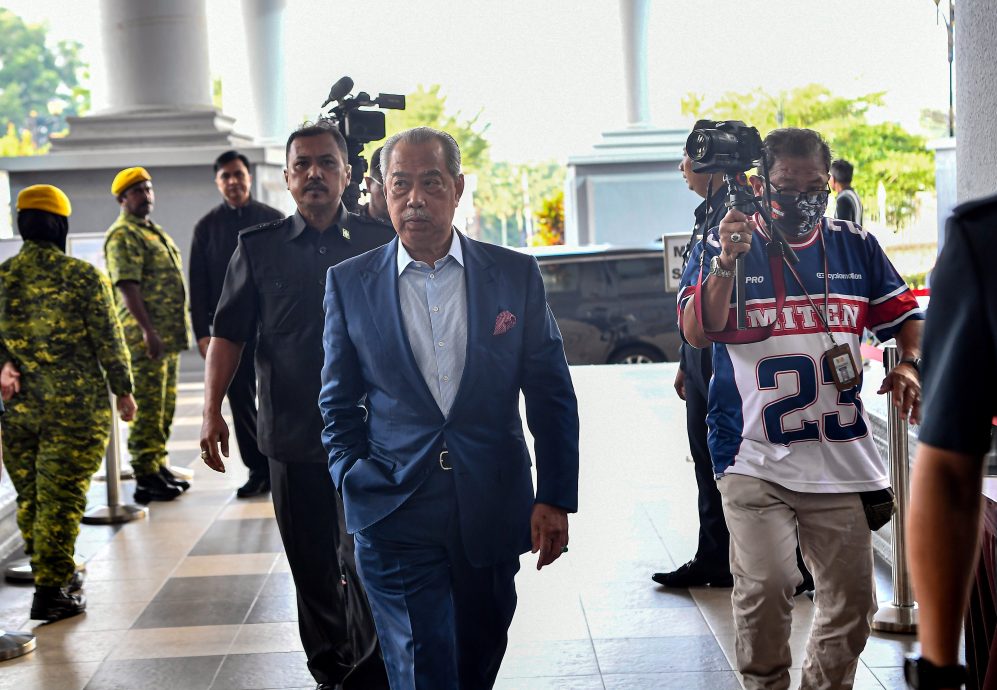 申请取回护照 慕尤丁:一生一次的盛事 孙女希望我能见证她的成就