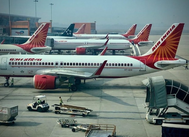 男子搭机5小时拒用餐引怀疑  遭拦查出肠内藏RM38万黄金