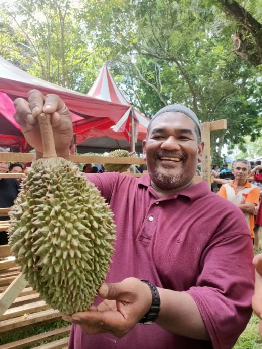 第2版主文(大北马)新港山榴梿比赛及榴梿嘉年华