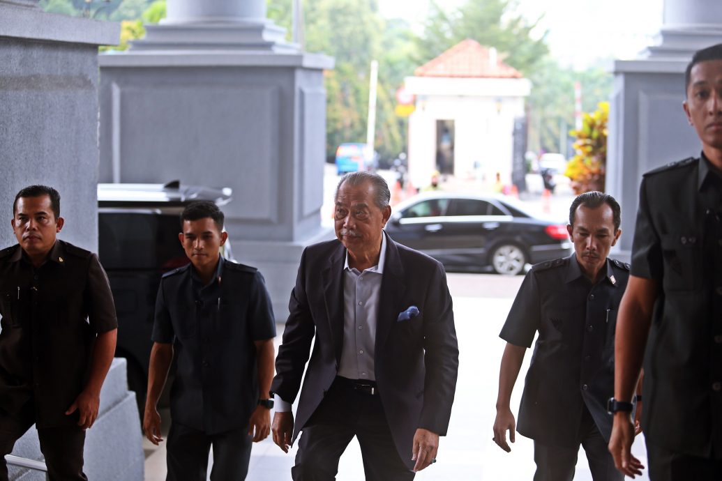 艾布卡利基金会免税诽谤案/律师:慕尤丁对林冠英的指控全是谎言,毫无根据