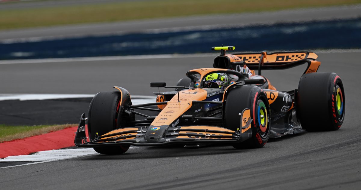 英国站F1大赛车| 毕彼特现身拍摄新片“F1” 诺里斯主场扬威首日练习