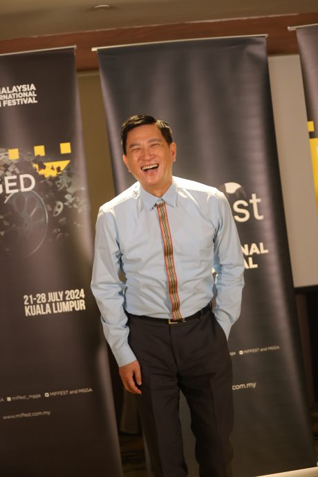 获知半山芭监狱变购物中心 张家辉:还平安吗