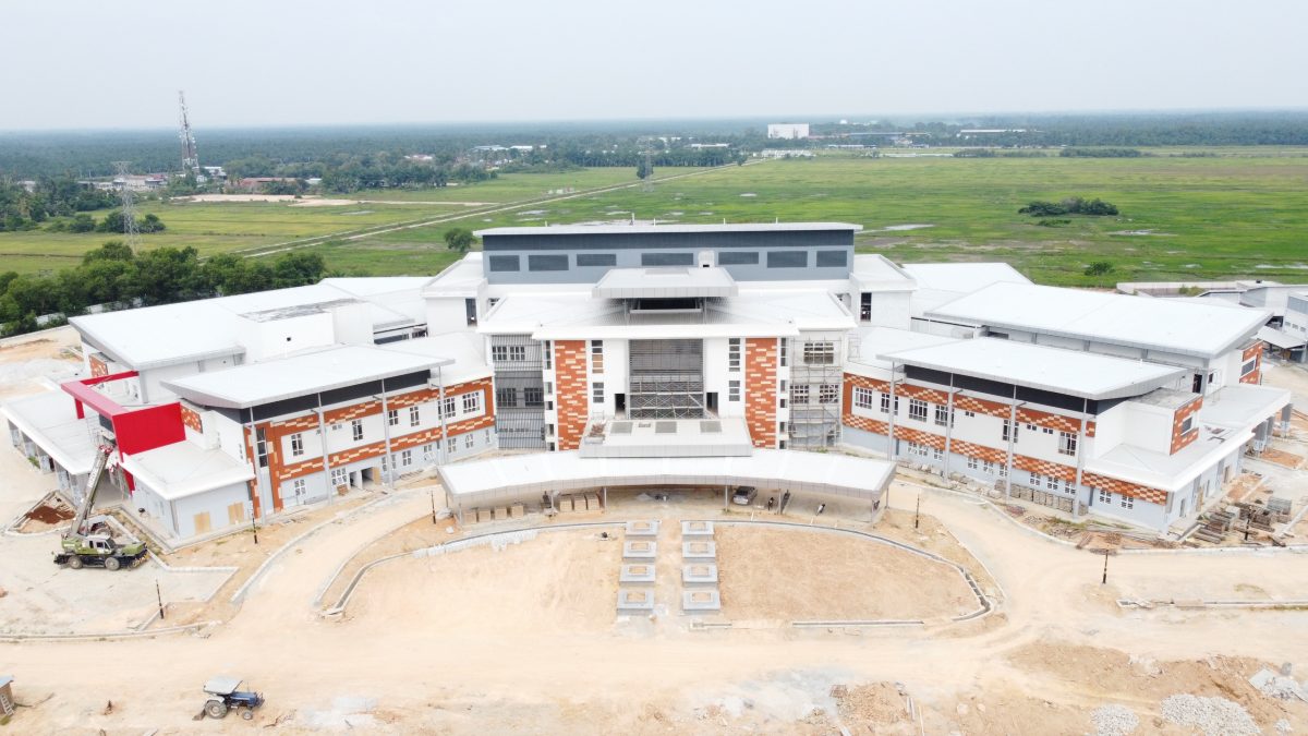 西华尼申:天气酷热 学校应暂停户外活动