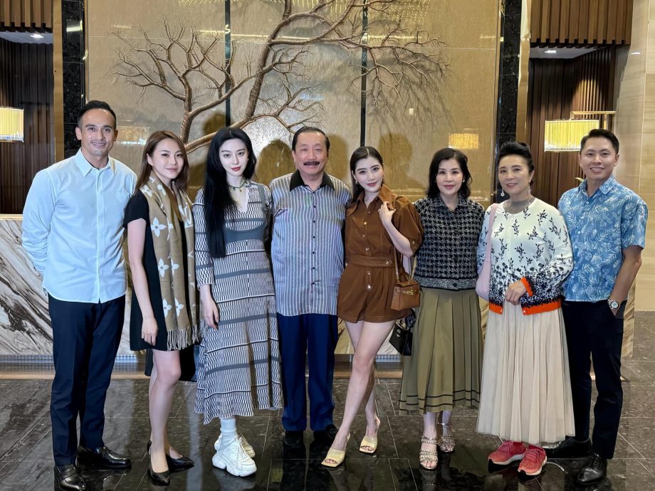视频| 同框烈火莫熄公主粉红女商人 范冰冰感谢大马:“难忘的回忆”
