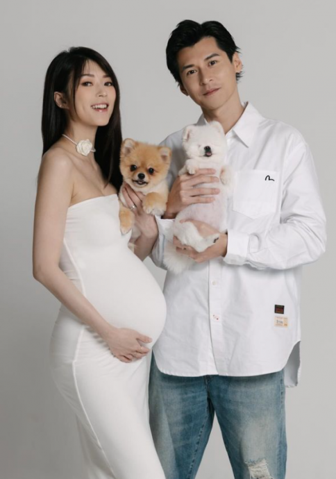 连诗雅诞女喊“神奇”!陈家乐亲剪脐带爆哭