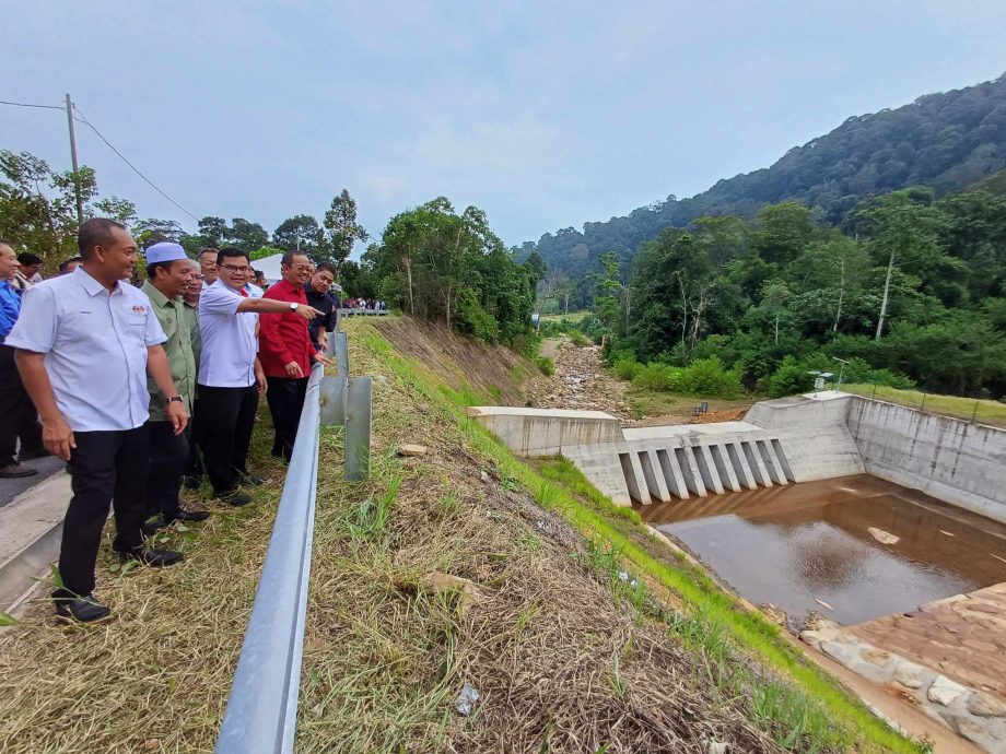 阿克玛:武吉美拉水坝和慕达水坝的水位尚未上升