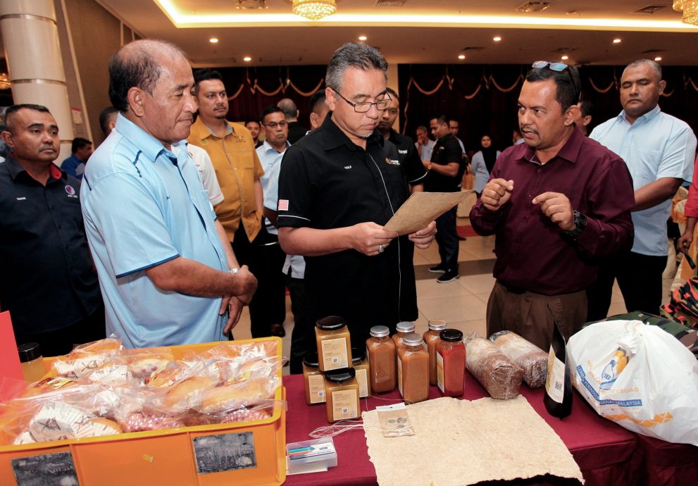 阿德里:待空军技术小组报告出炉 再定是否采购大黄蜂战机