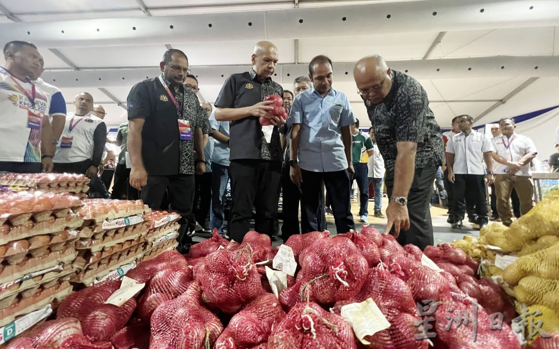 阿米占:发柴油卡面临积压 周四与石油公司开会商方案