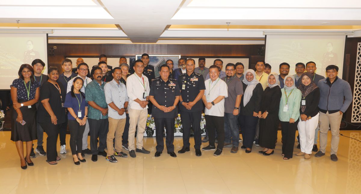 隆警方与媒体交流,望拉近双方关系