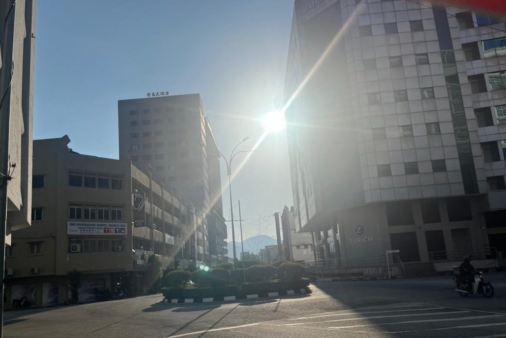 霹卫局接11炎热天气病例 4宗中暑1死 7宗热衰竭