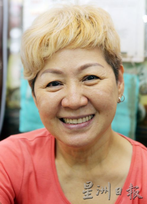 霹:封面主文/免签证措施刺激怡保餐饮业 中国游客激增