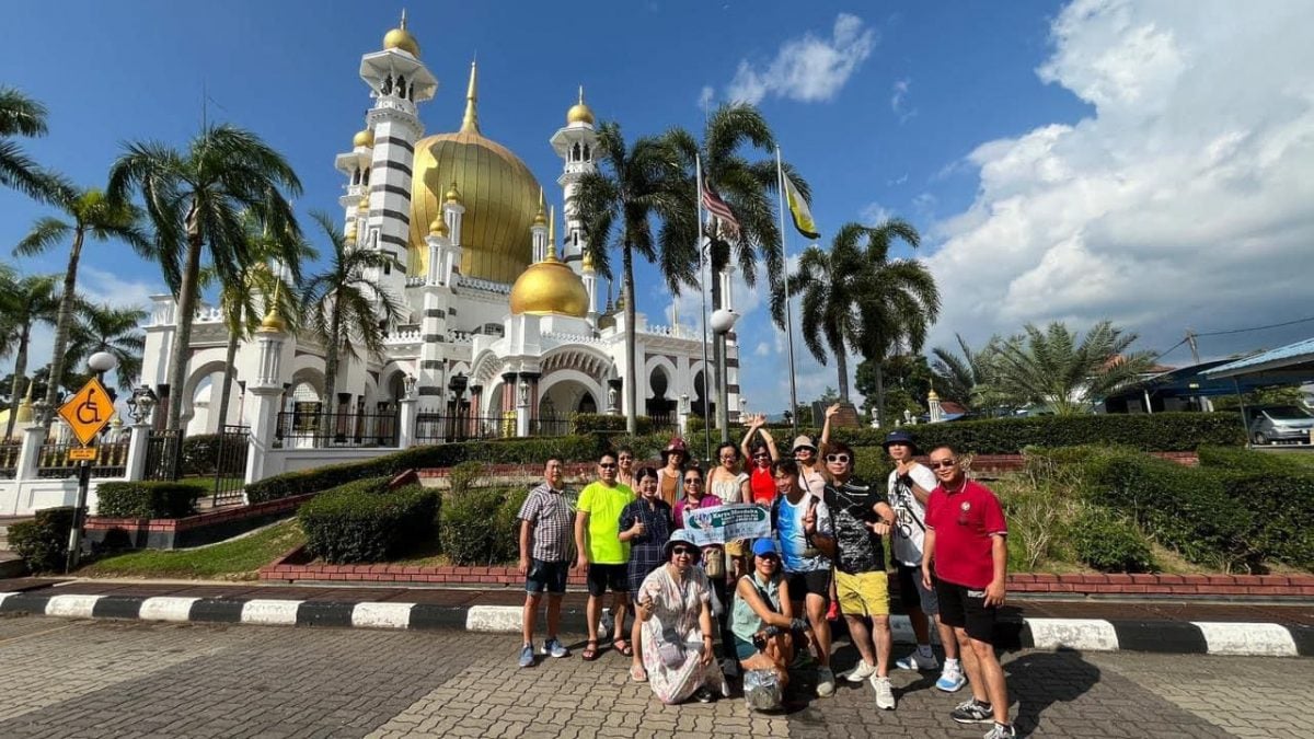 霹:第三版头/霹雳州旅游年成功吸引香港游客来霹雳州旅游