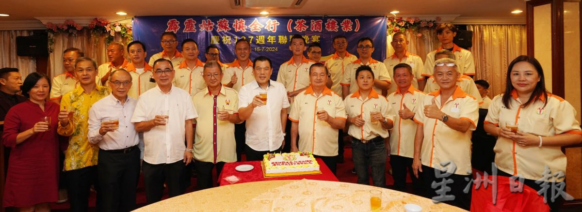 黄守群:餐饮业者面对两种不同税 财部应统一缴纳率