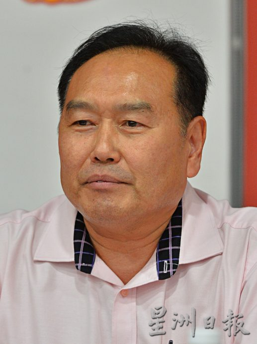 (刊期7月11日)乐活频道:歌唱音分高低 森客联会近90团员共奏和谐