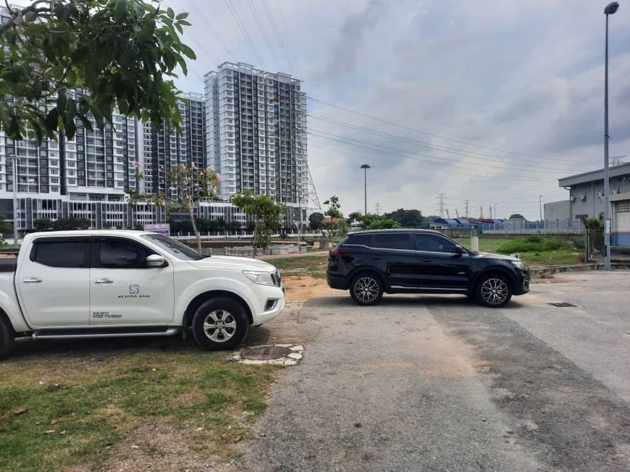 (古城第三版主文)拉真达花园“停车陷阱”