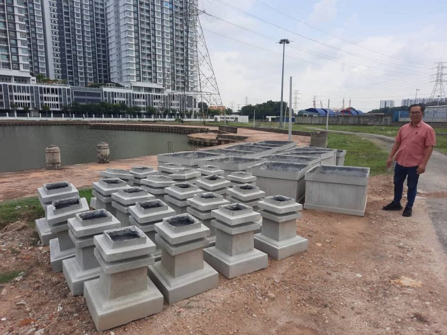 (古城第三版主文)拉真达花园“停车陷阱”