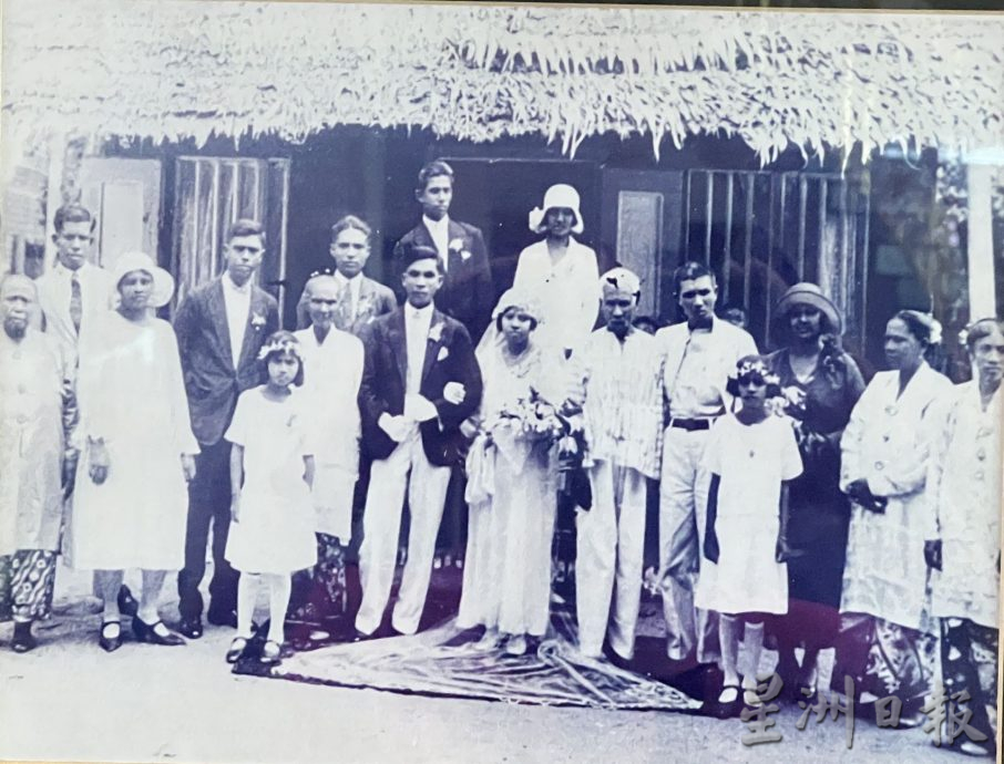 (古城第二版主文)【带你去找爱】:旧照片的爱