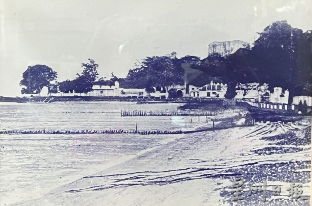 (古城第二版主文)【带你去找爱】:旧照片的爱