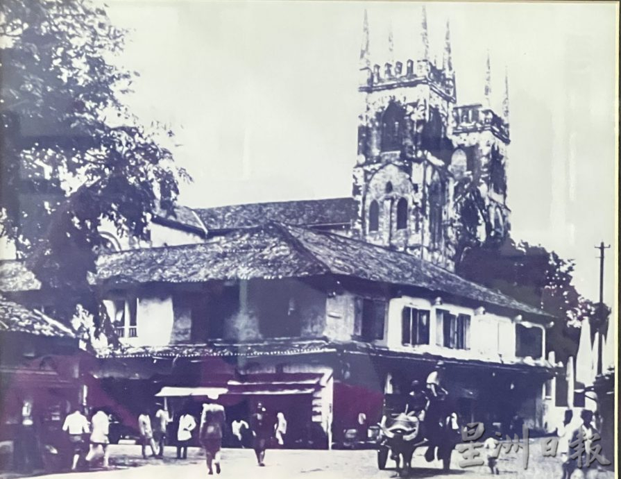 (古城第二版主文)【带你去找爱】:旧照片的爱