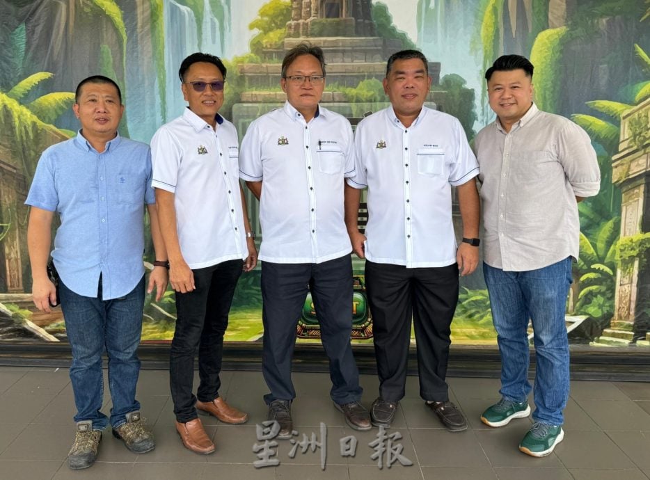 (古城第五版主文)谢守钦、市议员及乡委会记者会