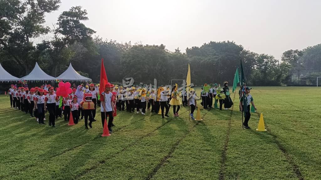 (古城第六版主文)巴淡芙露华小运动会