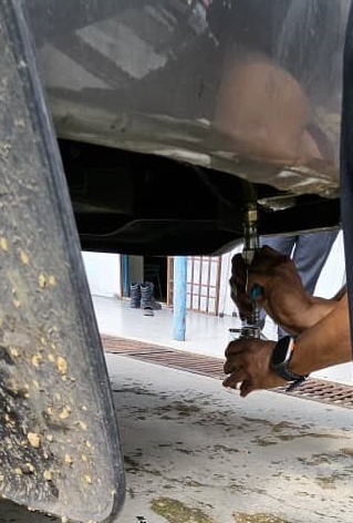 (大北马)一名文具商家涉嫌售卖仿冒著名品牌的打印机墨盒被取缔。