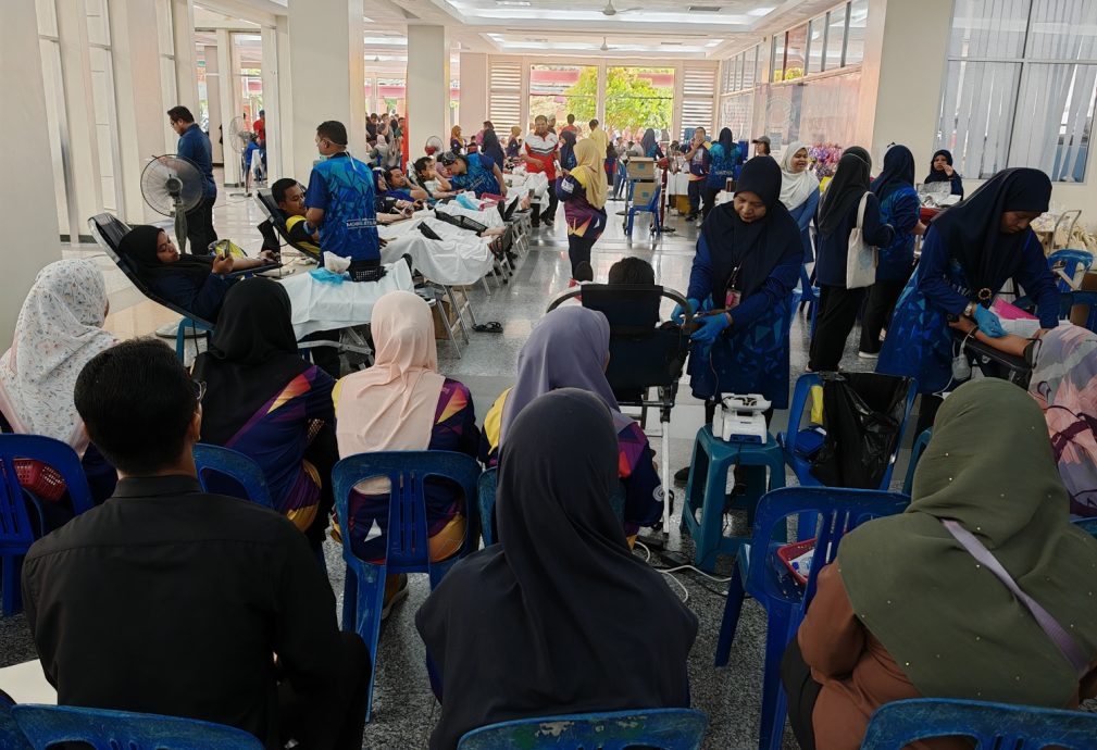 (大北马)国内每天平均需要2000至2200包血液,供给1000名病患使用。