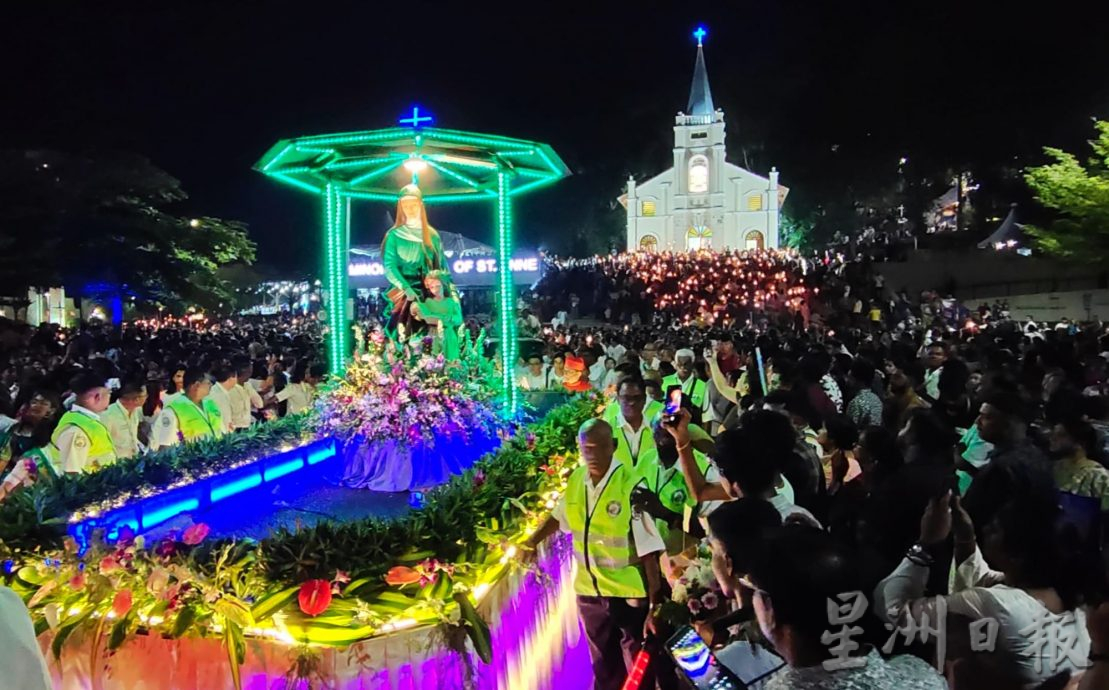 (大北马)圣安纳教堂主保日烛光游行