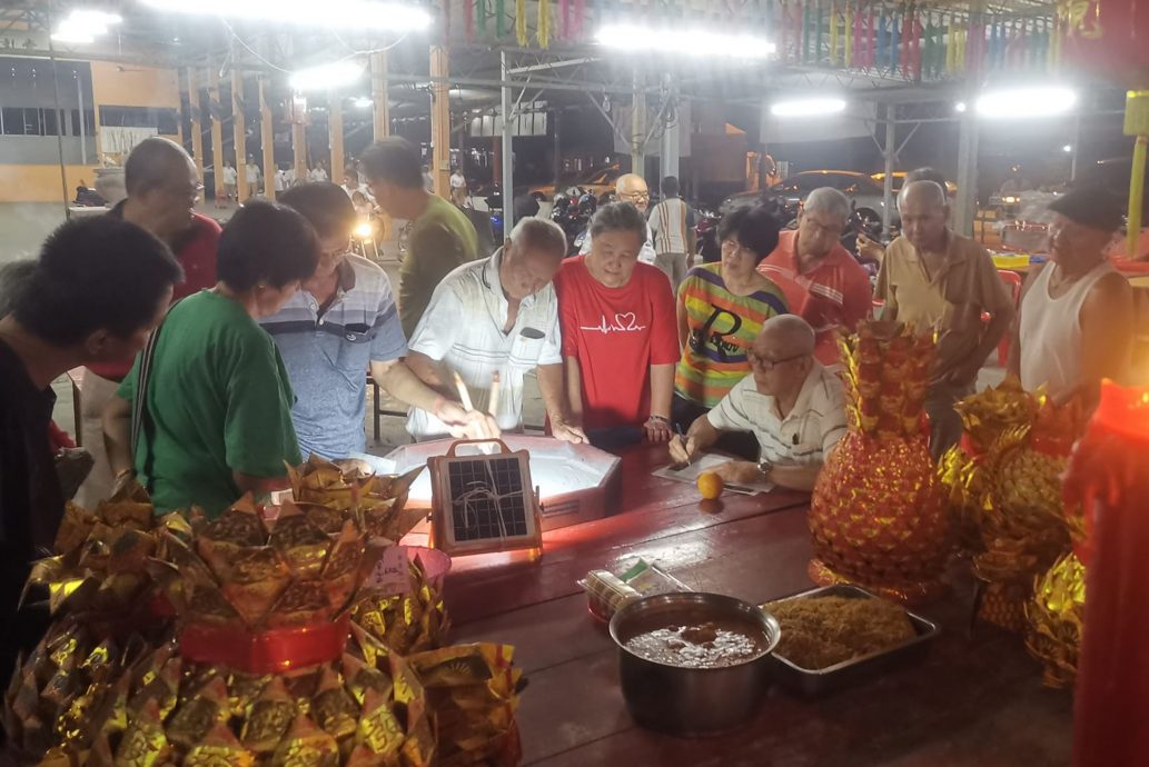 (大北马)西岭财神爷庙周日晚安奉新金身