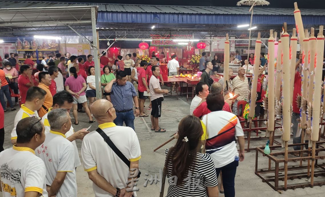 (大北马)西岭财神爷庙新金身,昨晚完成安座仪式