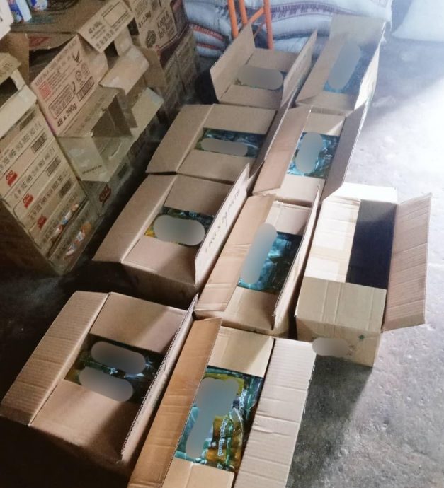 (大北马)要买食油须先买其他物品,霹内贸局取缔违例杂货店