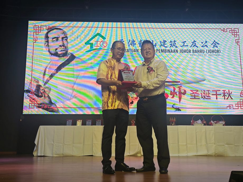 (已签发)柔:为阻工人涌往新加坡 罗健明:新山建筑业高薪留人