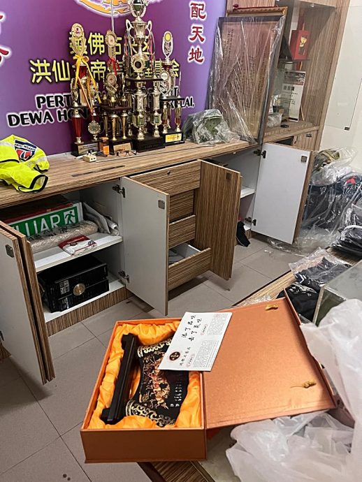 （已签发）柔：古来洪仙大帝庙进贼 香炉也被偷损失逾万