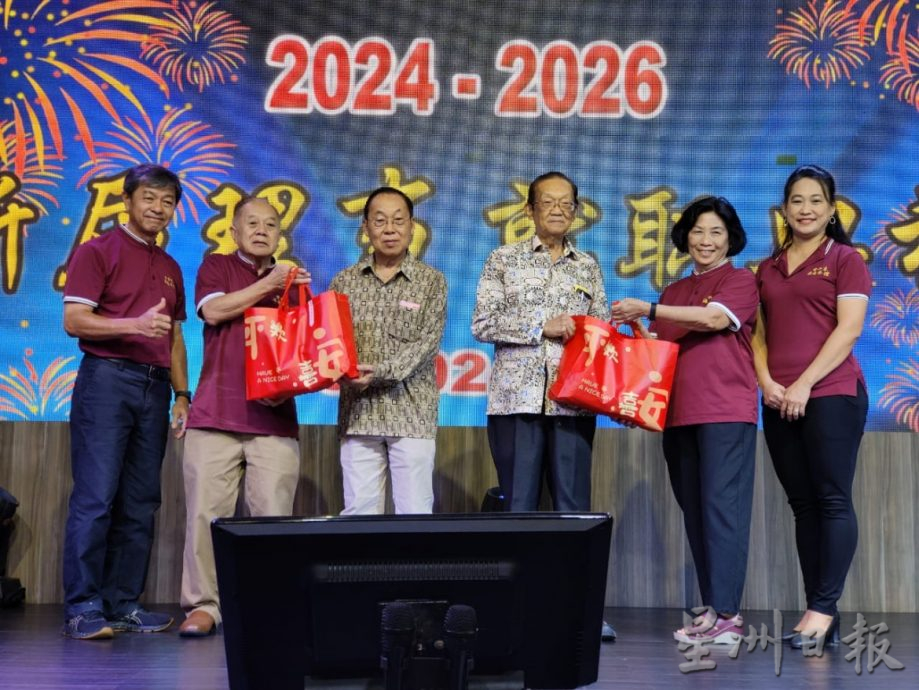 (已签发)柔:吕文科吁华裔提高生育率 不让海南人成少数民族