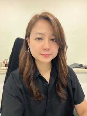 (已签发)柔:封面特稿:昔加末迎来火车壁画 完美打卡火车历史