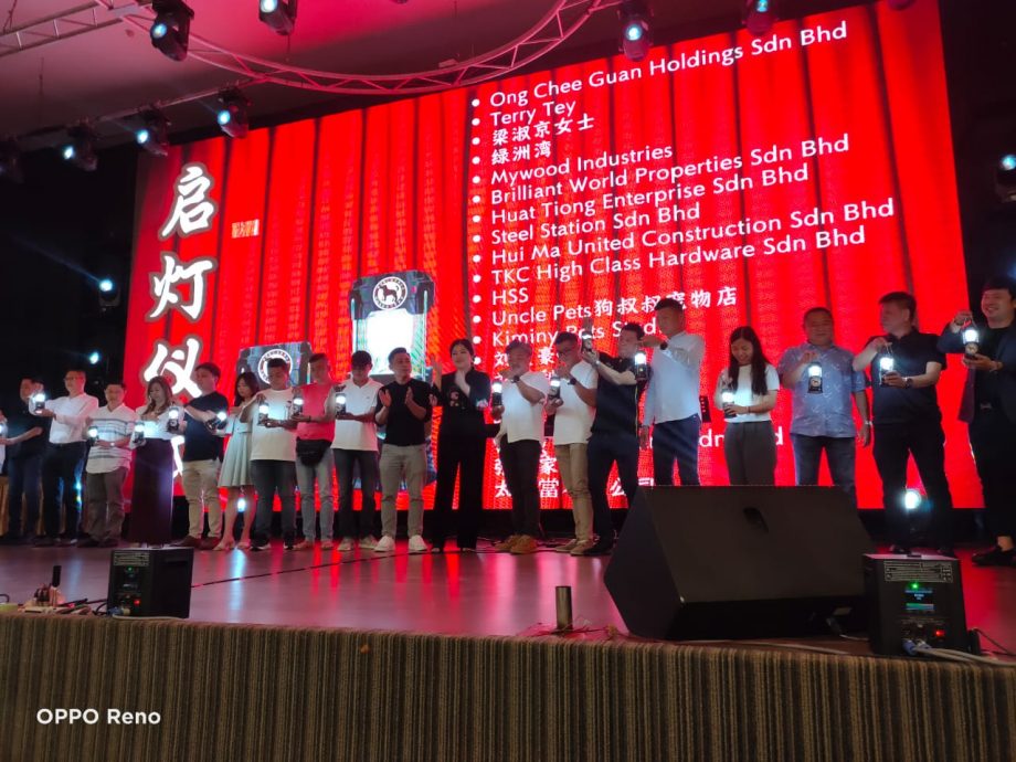 (已签发)柔:收留1000余只毛孩费用庞大,麻爱心流浪狗协会冀公众捐助