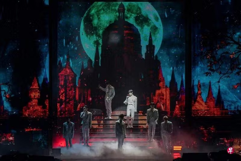 (已签发)柔:狮城二三事:为陪女儿看演唱会 父亲谎称她是雪兰莪公主