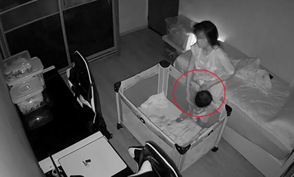 (已签发)柔:狮城二三事:夫妻申诉:女佣夜夜动粗 掌掴1岁儿还敲头