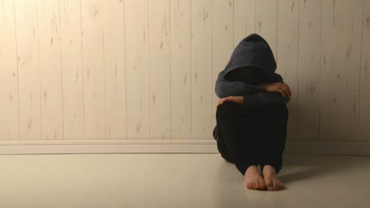 (已签发)柔:狮城二三事:搞大前女友肚子后性侵其未成年妹妹 30岁男子被判监打鞭