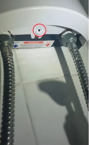 (已签发)柔:狮城二三事:装8针孔相机偷拍女租客 六旬房东被判监10个月